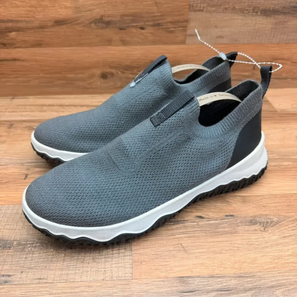 LL Bean women size 11 Slip-On Knit Casual Sneaker - Gray